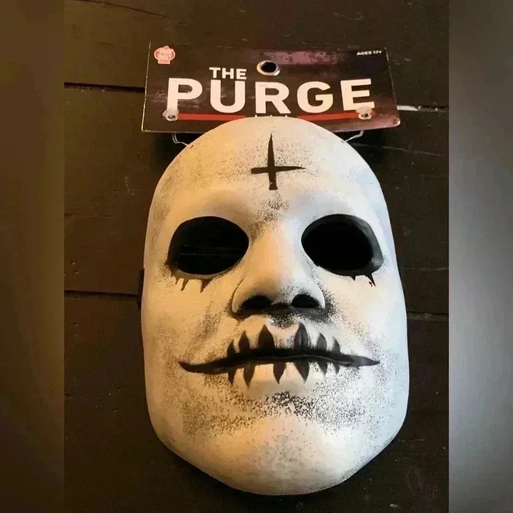 🤑5 for $25 
The purge mask🎃